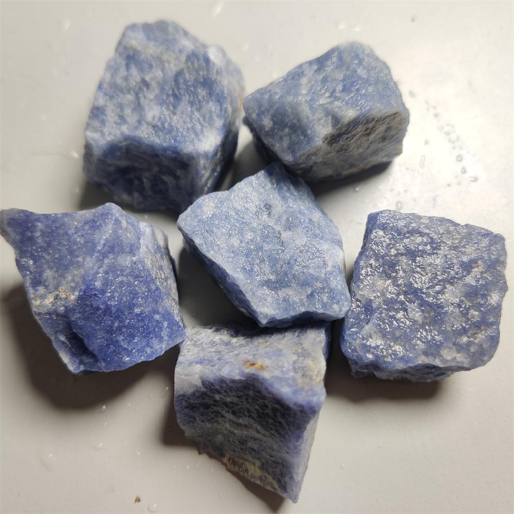 

Натуральный зеленый авантюрин кристалл кварца фэншуй целебный камень драгоценный камень украшение для дома на Рождество камень DIY ремесла ювелирные изделия 2-5cm синий