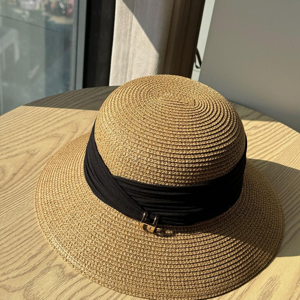 New French Straw Hat Women's Summer Seaside Sun Hat Beach Vacation Basin Hat Shade