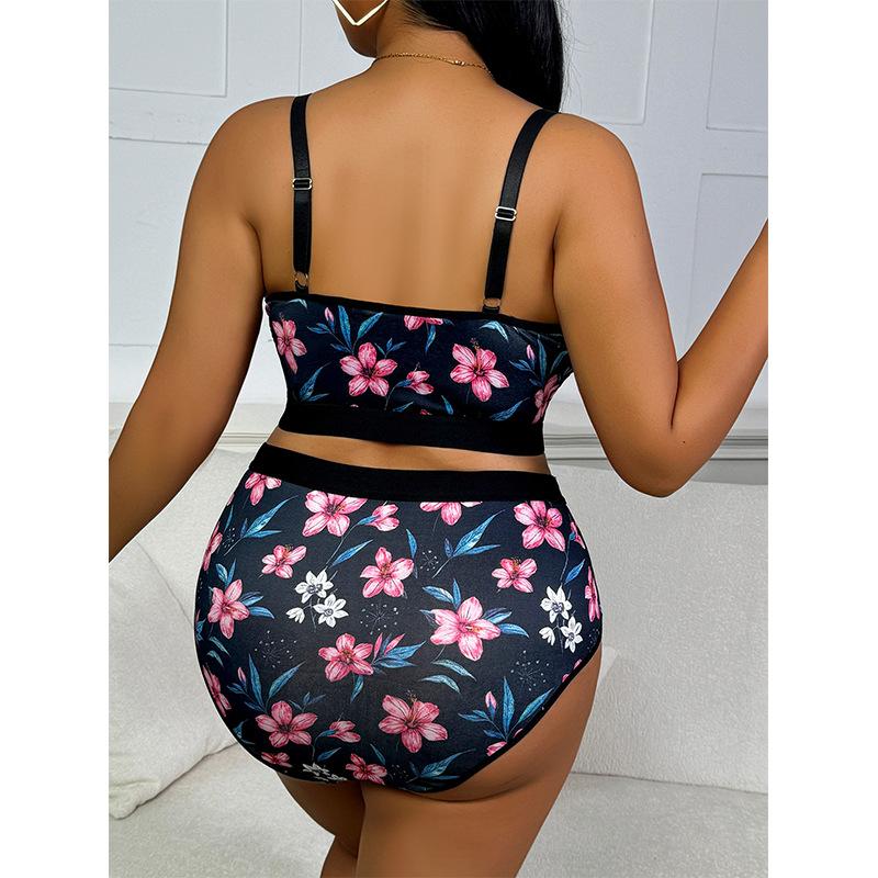 Sexy Plus Size Women's Lace Floral Print Lingerie Set Suspender Bra and Panty Two-Piece Set
