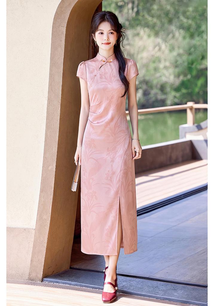 Design Sense Niche Fashion Temperament Slimming Dress for Petite Figures
