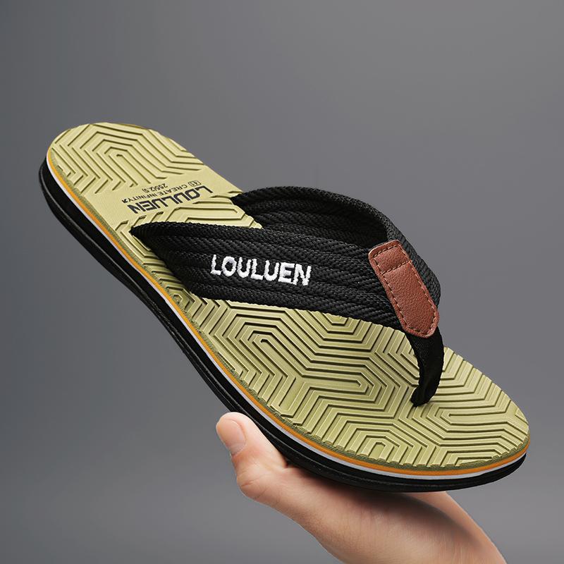 Men's New Flip Flops Super Comfortable and Fashionable Men's Summer Slippers Classic Flip Flops Men's Shoes Chanclas De Hombre