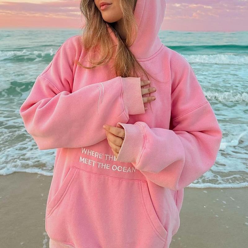 STREETRICH Women Fall Winter Y2K Aesthetic Back Floral Letter Embroidery Hooded Top Long Sleeve Loose Fit Pullover with Pockets