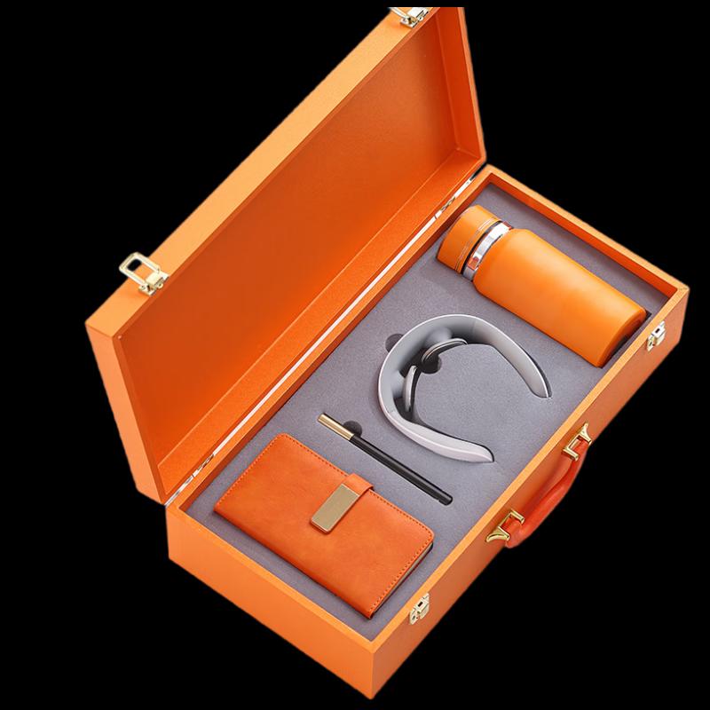 Elegant Multi-Item Business Gift Sets