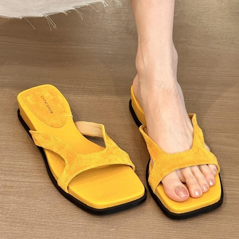 Fashion Elegant Square Head Open Toes Casual Dragging for Women 2025 Summer New Fashion Comfortable Flat Slippers Outdoor Beach Sandals