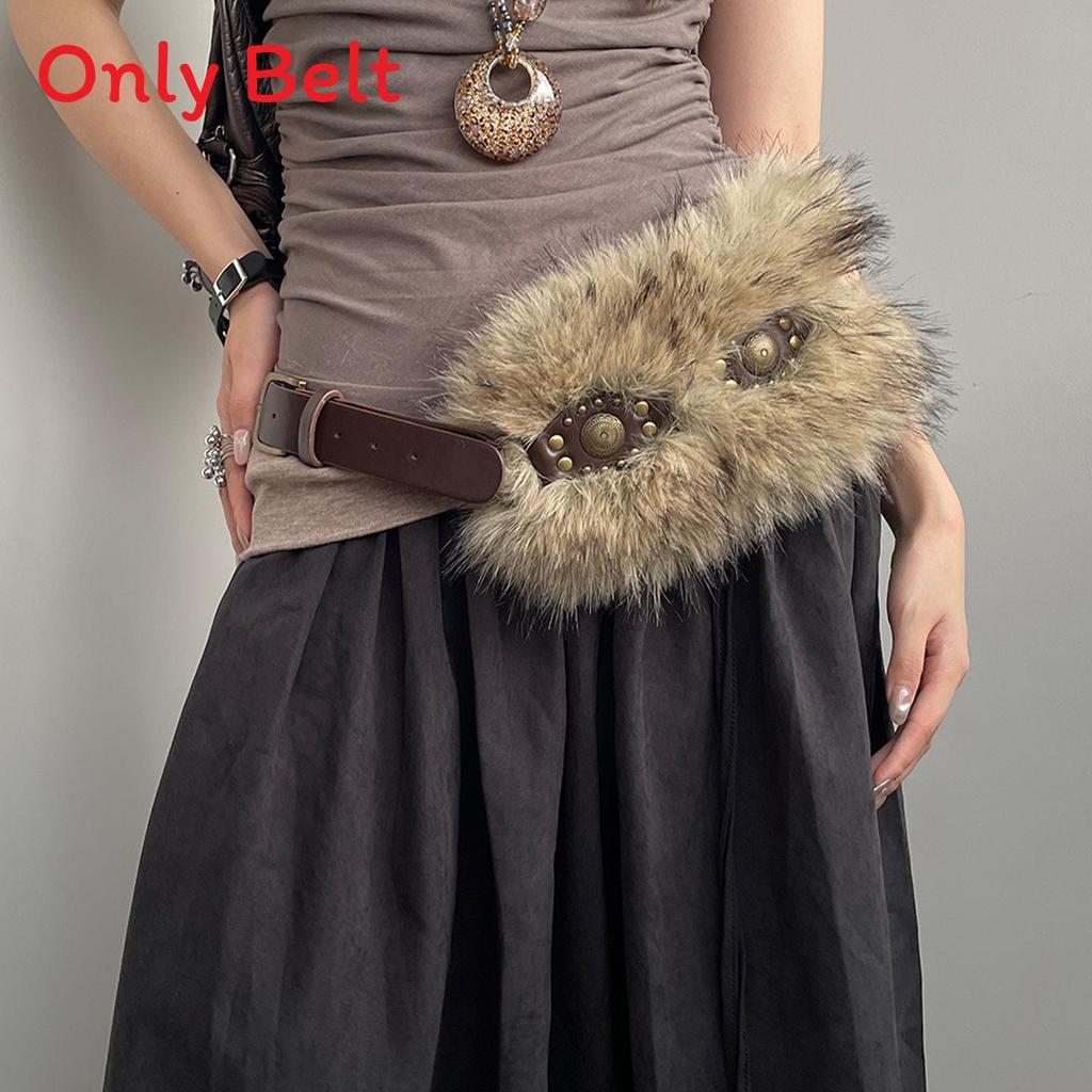 Ceinture en Cuir PU Style Western pour Femmes avec Ornements à Rivets et Design Large Vintage pour un Style Décontracté