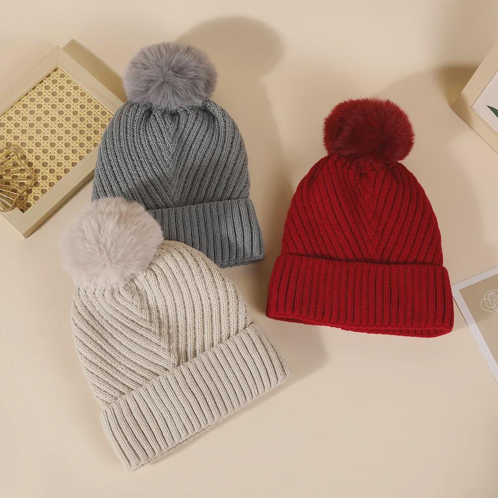 European & American Style Warm Woolen Knit Hat for Women with Ear Protection