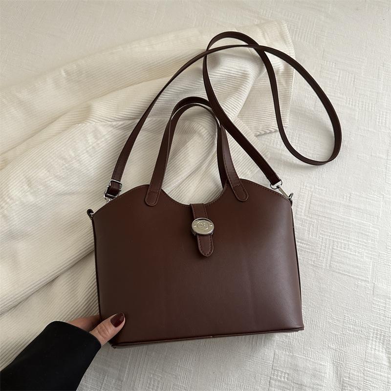 

Фактурная женская сумка 2025 новая ретро универсальная сумка-мессенджер повседневная рабочая портативная сумка-ведро коричневый