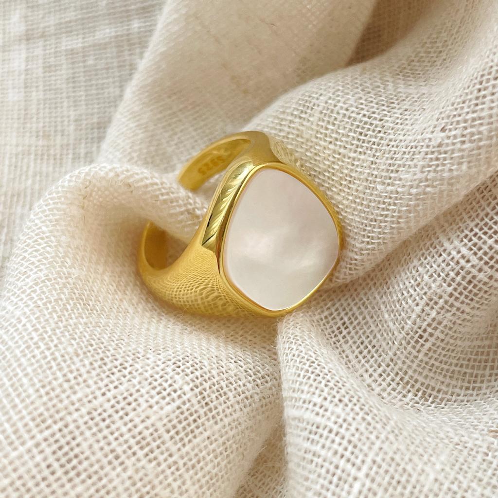 925 Sterling Silver Unique Shell Stone Ring For Women Jewelry Finger Adjustable Open Vintage Gold Ring For Party Birthday Gift