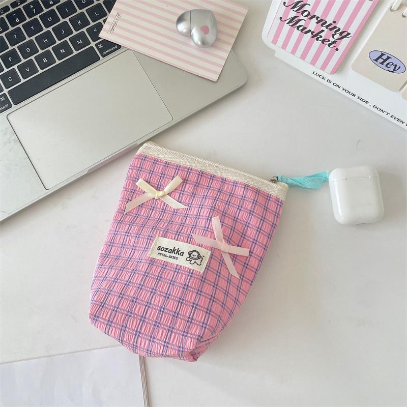 

Fresh Plaid Bow Storage Bag Cosmetic Bag Lotion Storage Large Capacity Sundries Travel Washing Bag Travel Toiletry Bag розы красного