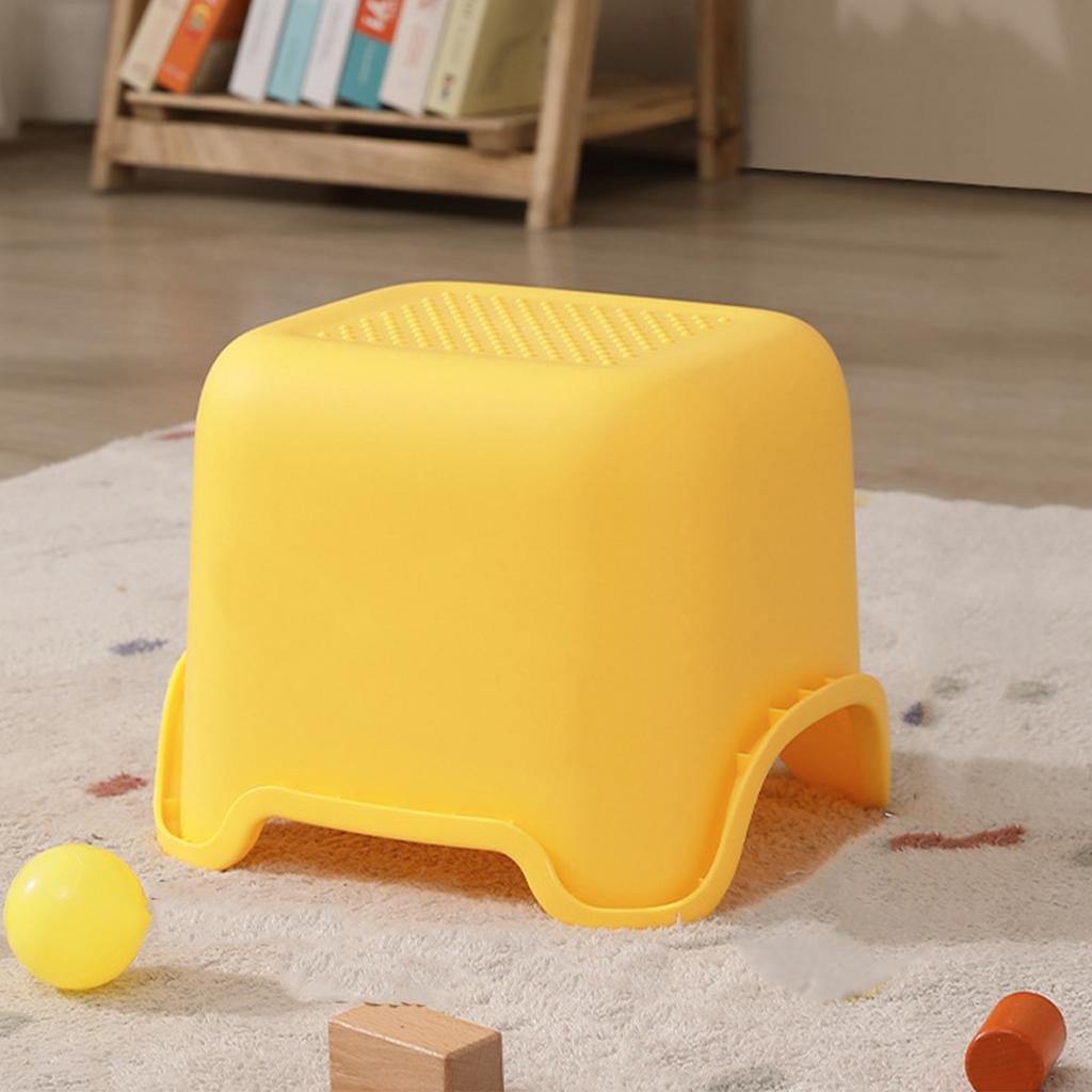 Mini Stool Step Stool Cute Duck Animal Cartoon Design Stackable Thickened Plastic Anti Slip Home Stool for Indoor