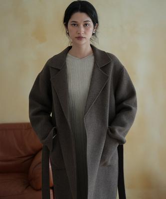 Themilui Rana Handmade Coat (Brown)