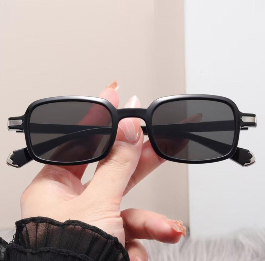 Fashionable Rectangle Shape Sun Glasses for Women Fashion Stylish Anti-reflective Ladies Sunglasses Driving Hiking Outdoor Sunglass