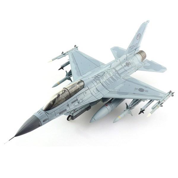 

Харви Мастер Левика KF-16D 1:72 Fighting Palcon Korea Air Force Fighter Модель HM414145 Корейская игрушка
