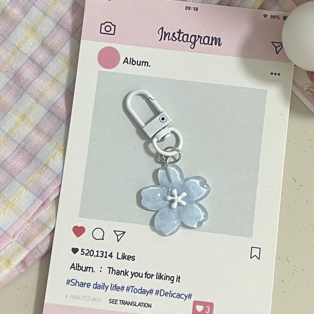 Creative Lovely Flower Keyring Sweet Jelly Color Sakura Keychain Pendant Cute Fashion Backpack Hanging Ornaments Couple Gifts