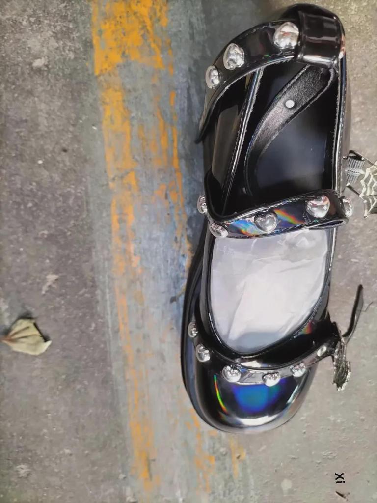 Pantofi cu Toc Pană cu Platformă Negri pentru Femei - Pantofi de Prințesă Dulci în Stil Japonez cu Cataramă Inimă