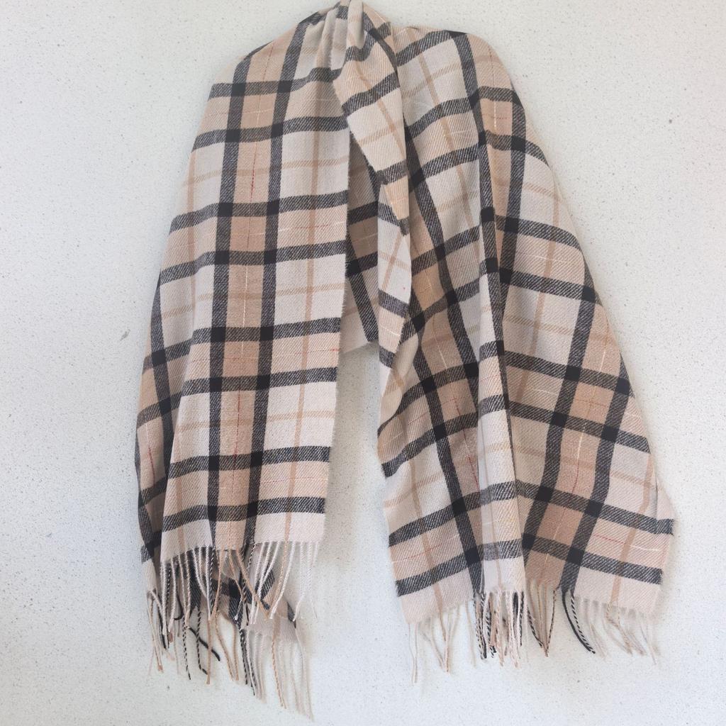 New autumn and winter scarf Korean atmosphere soft and warm versatile scarf premium plaid scarf manufacturer wholesale