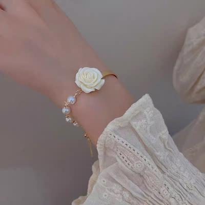 Women Bracelet Rose Flower Charm Electroplating No Fading Bow Ornament Faux Pearl Decoration Adjustable French Temperament Niche High-grade Bangle
