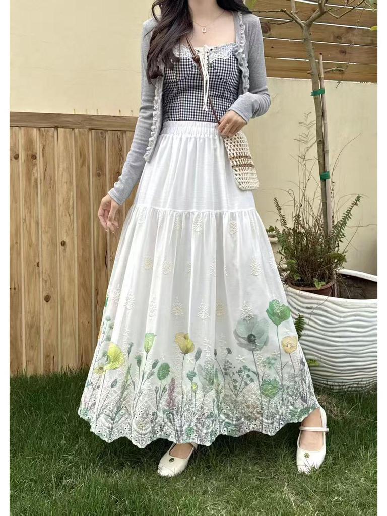 Women's Winter Embroidered High-Waist A-line Skirt with Hollow Print