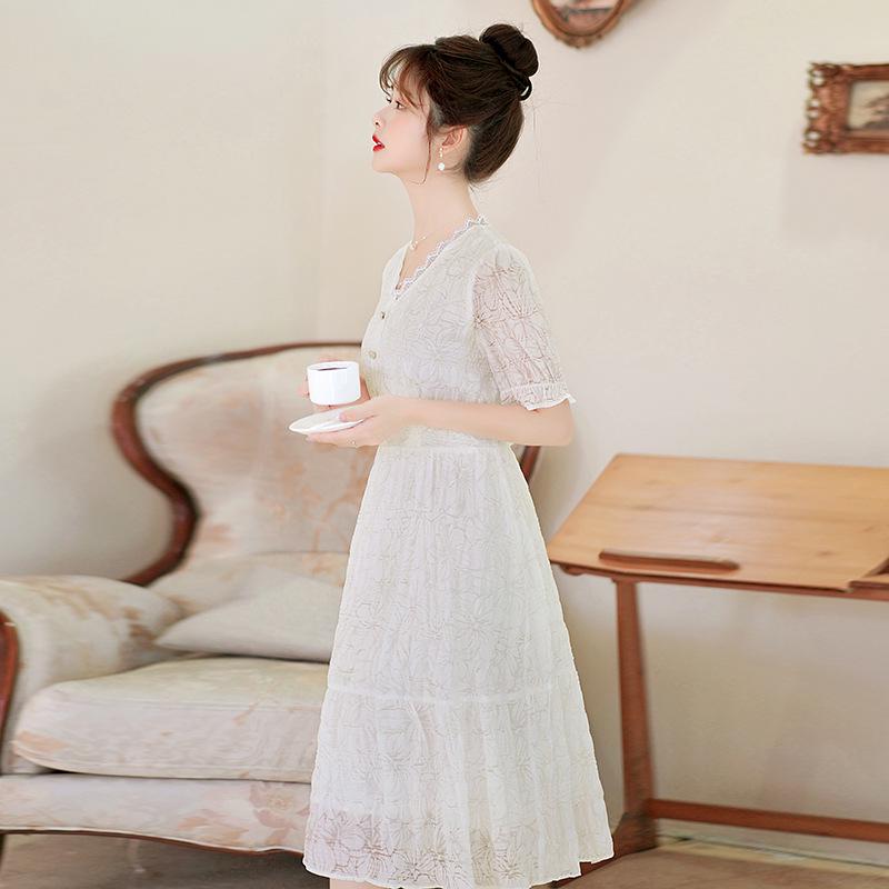 2024 Summer White Slim V-Neck Fairy Lace Dress – Mid-Length, Flattering Fit