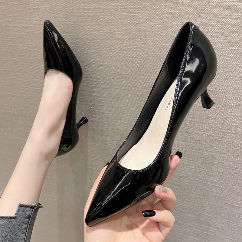 - Einfarbige High Heels Frühling neue spitze Stiletto High Heels Einzelne Schuhe Frauen