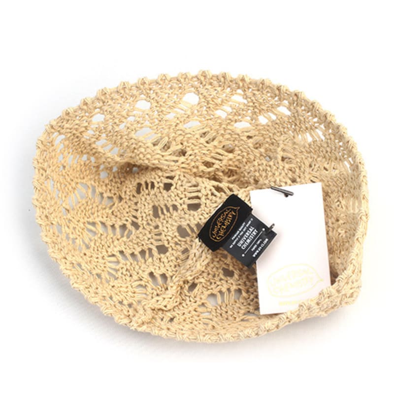 Universal chemistry Wave Knit Beige Bucket Hat