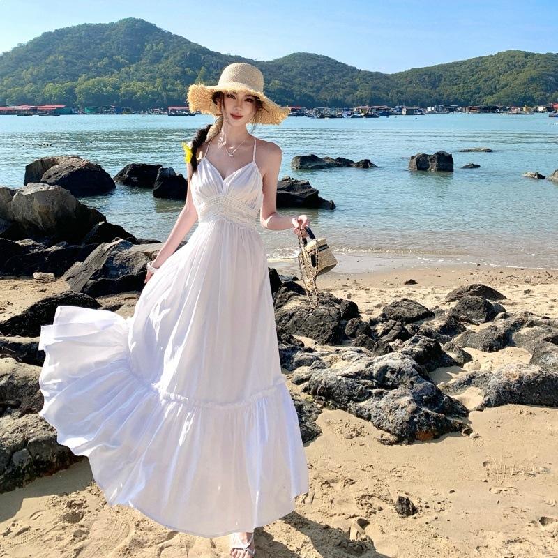 French V-neck White Moonlight Lace Splicing Island Photo Beautiful Summer Seaside Vacation Wind Suspender Dress Women