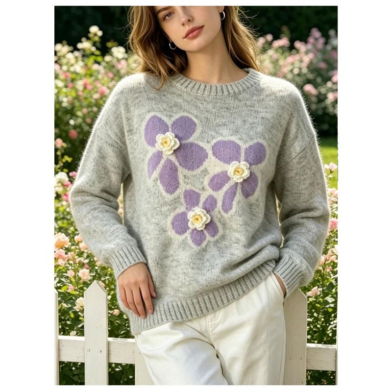 Fashion Three-dimensional Flower Sweater Women's Round Neck Loose Soft Waxy Sweater Autumn And Winter New Slimming Top