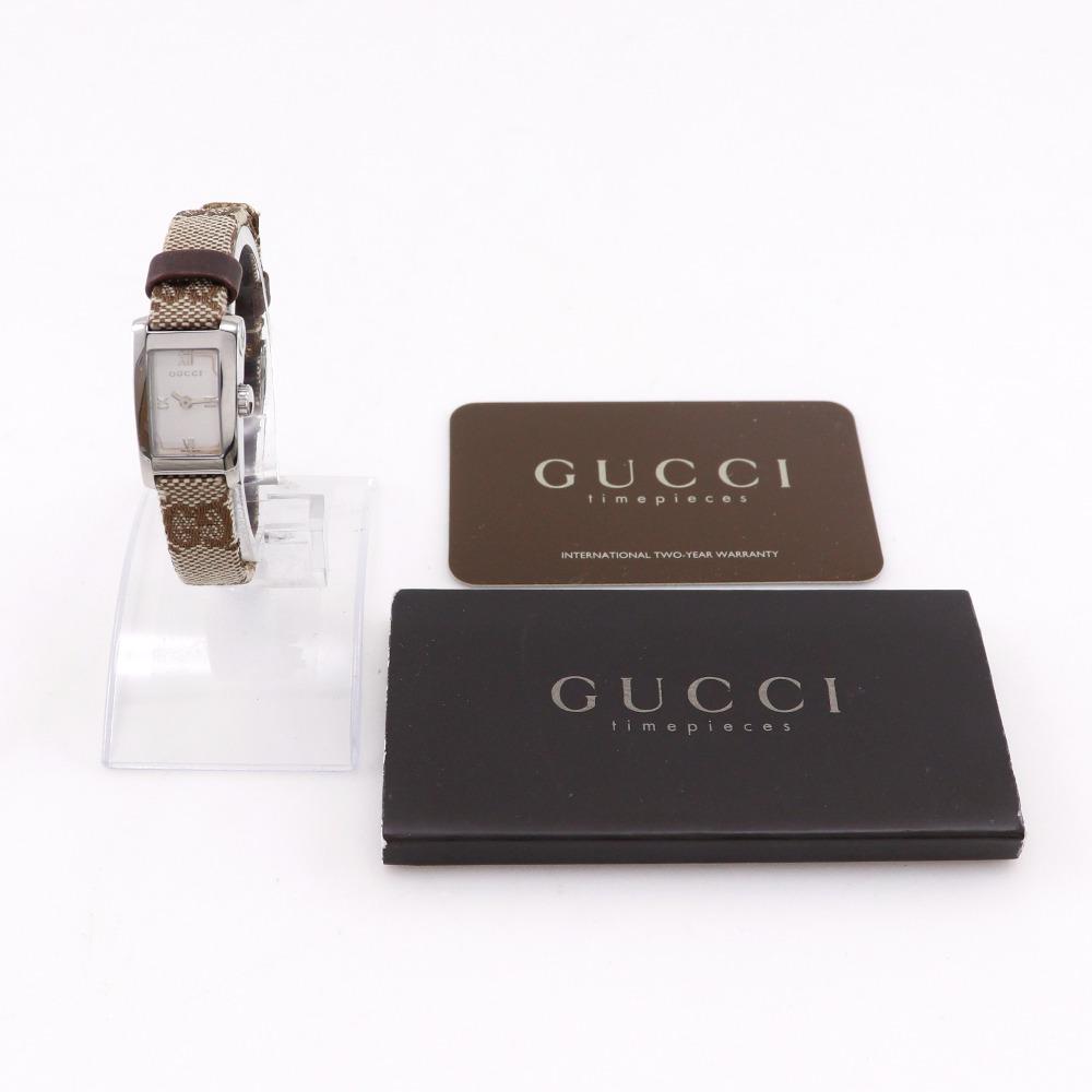 Gucci Watches 8600L WhiteDial Stainless Steel/GG Canvas Quartz Analog Display Women Used