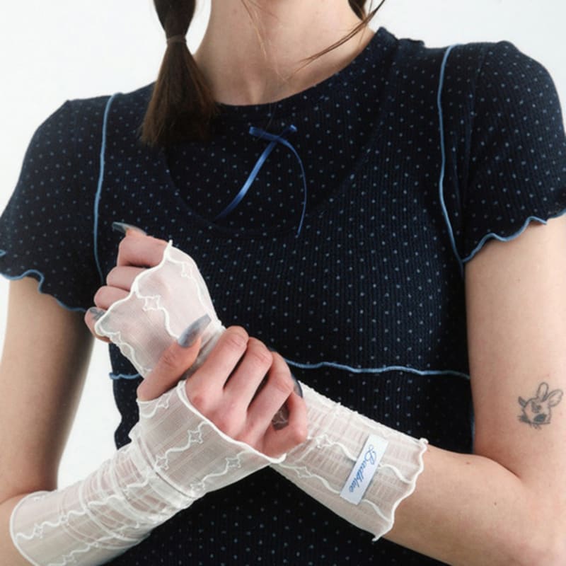 BadBlue Star Lace Hand Warmer