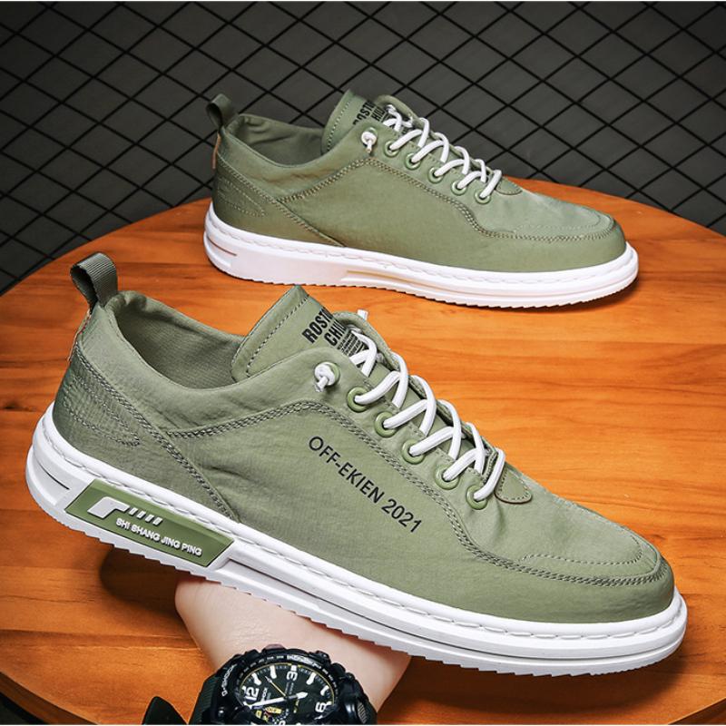Fashion Ice Silk Canvas Shoes Casual Men Sneakers New Breathable Walking Flats Slip on Soft Light Man Vulcanized Shoe Skateboard Loafers