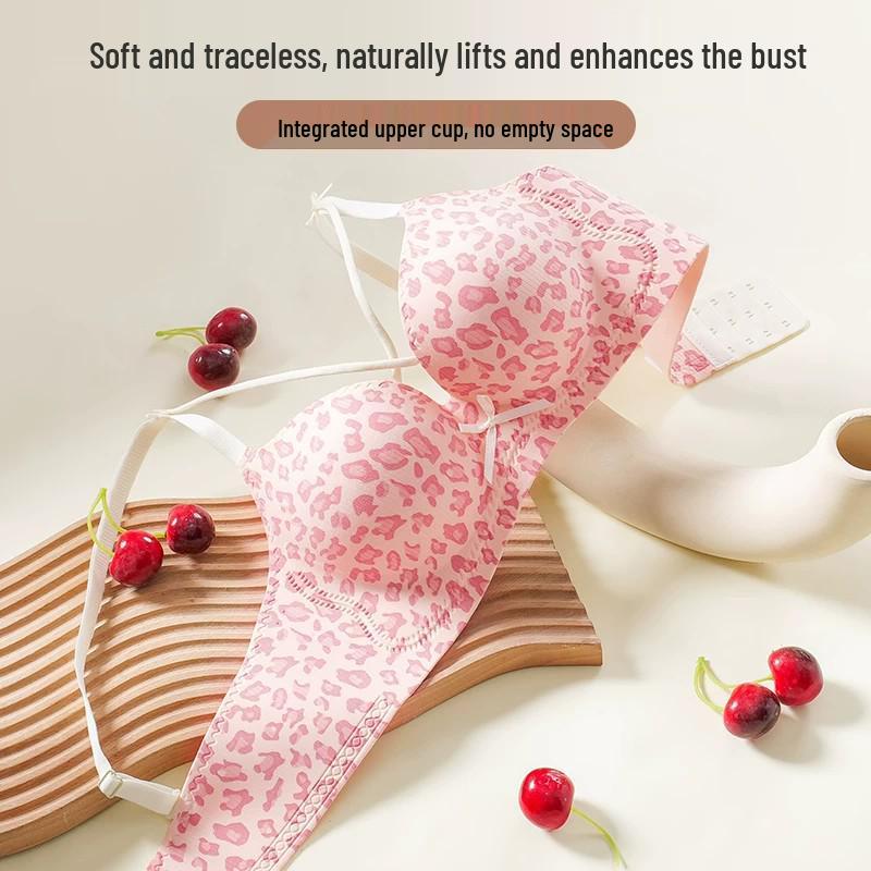 5cm Thickened Wire-free Leopard Print Bra for Enhanced Display and Comfort