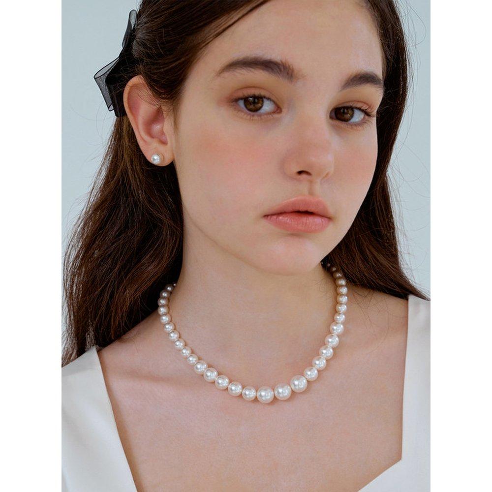 Bold Gradation Swa Pearl Necklace