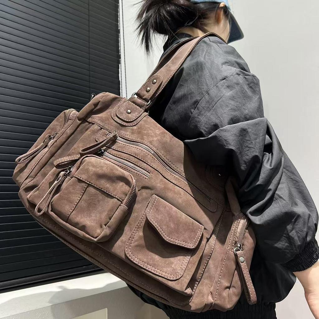 New Women's Fashionable and Spicy Motorcycle Bag, Retro Suede Large Capacity Tote Handbag