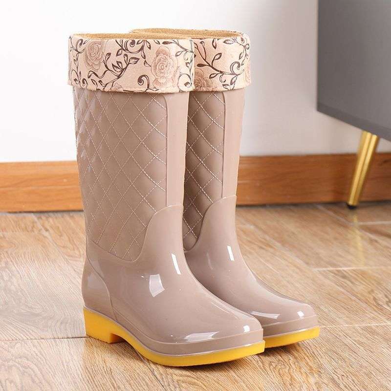 New thickened waterproof shoes household laundry rain boots women's non-slip rain shoes treading overshoes wear-resistant car wash high rubber shoes