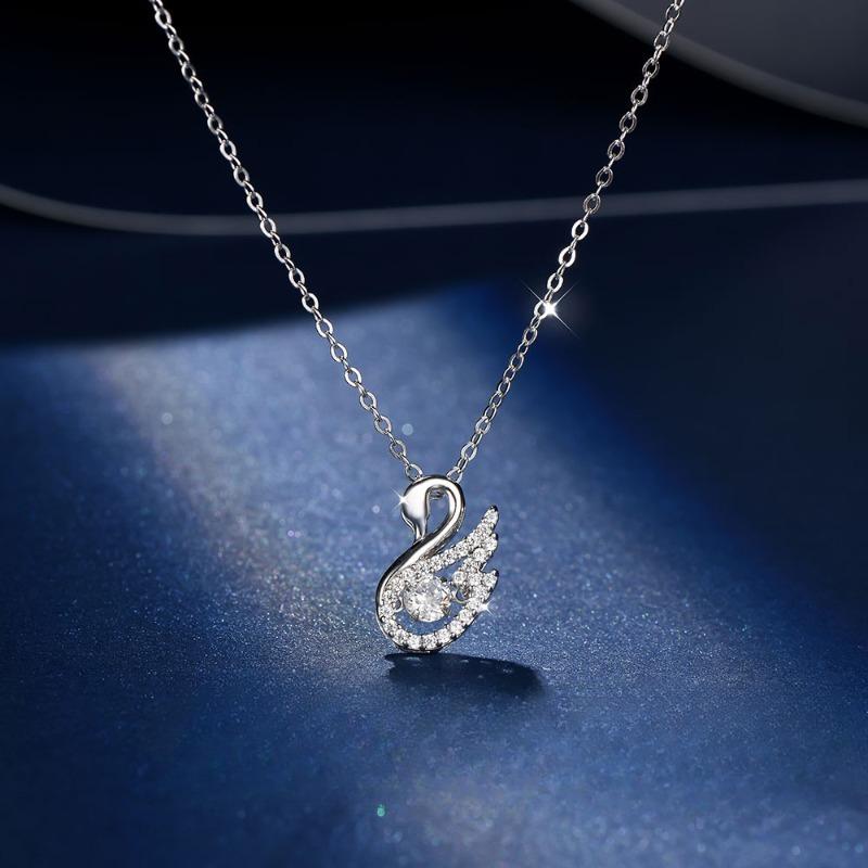 Luxury Shiny Silver Full Zircon Little Swan Pendant Necklace for Woman Summer Exquisite Collarbone Chain Jewelry Gifts