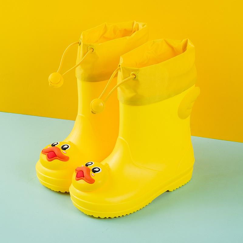 New lightweight children's rain boots three-dimensional cartoon boys and girls medium tube water shoes non-slip waterproof comfortable rain shoes