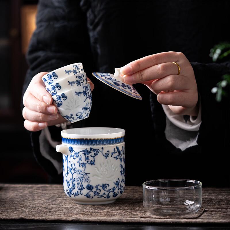 Blue & White Floral Quick Brew Tea Set