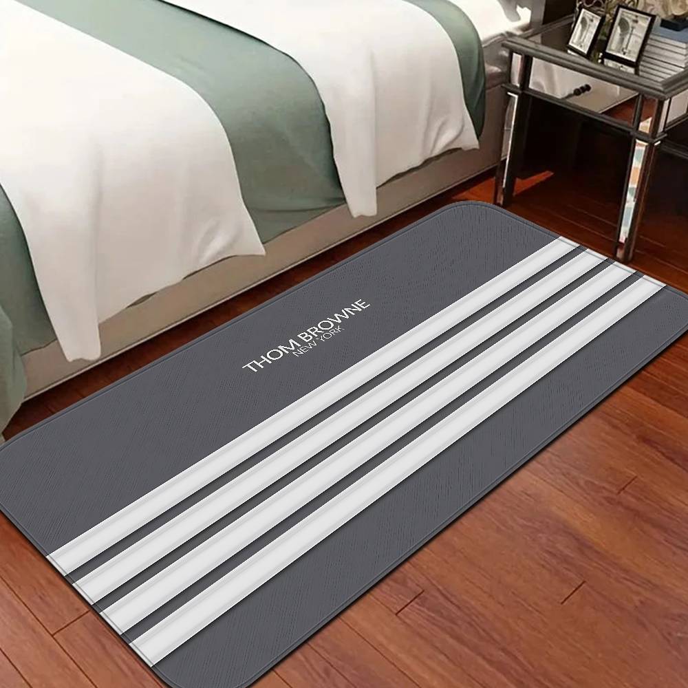 Fashion Brand T-Thom B-Brown Floor Mat INS Style Soft Bedroom Floor House Laundry Room Mat Anti-skid Household Carpets
