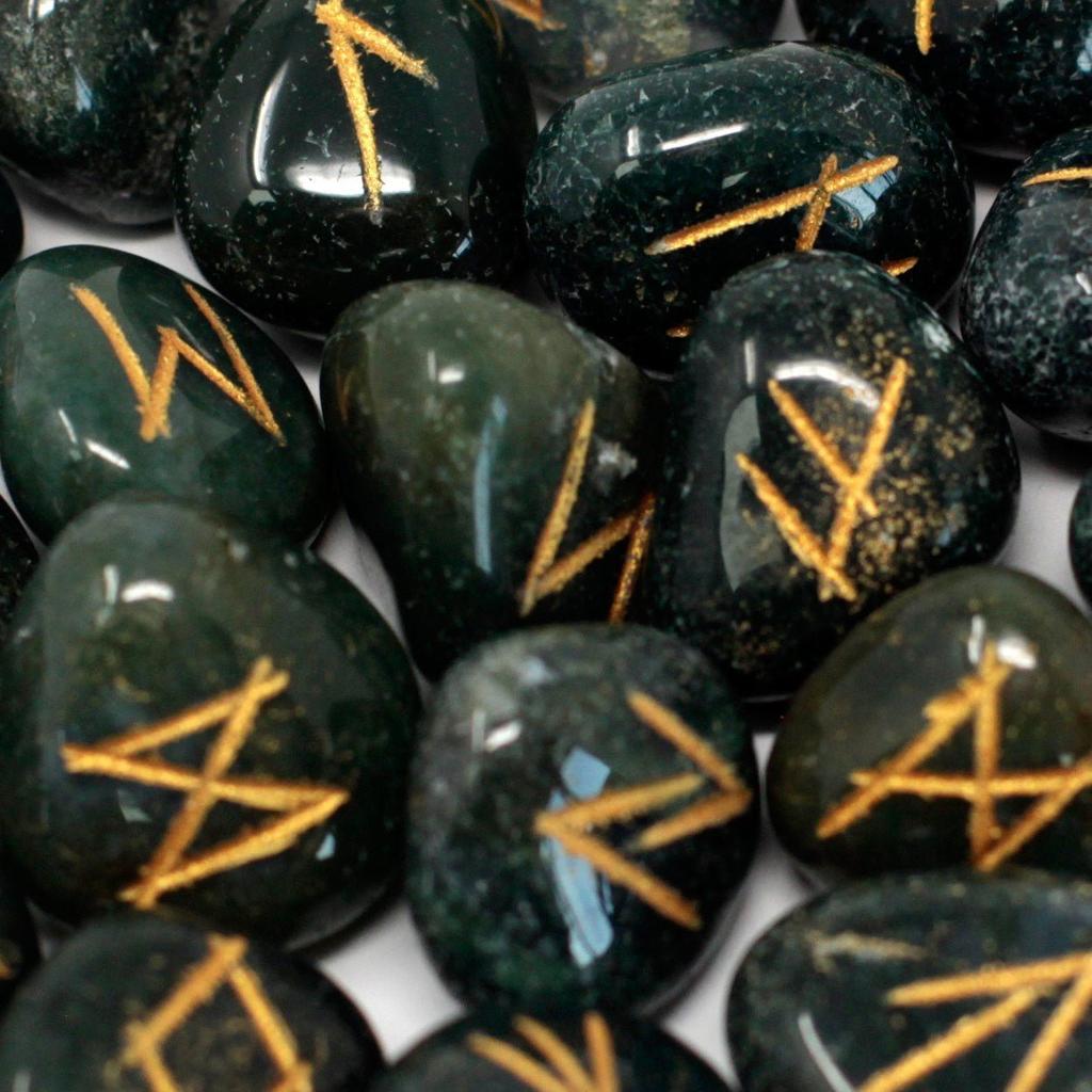 Bloodstone Rune Stones 25-Piece Set With Pouch