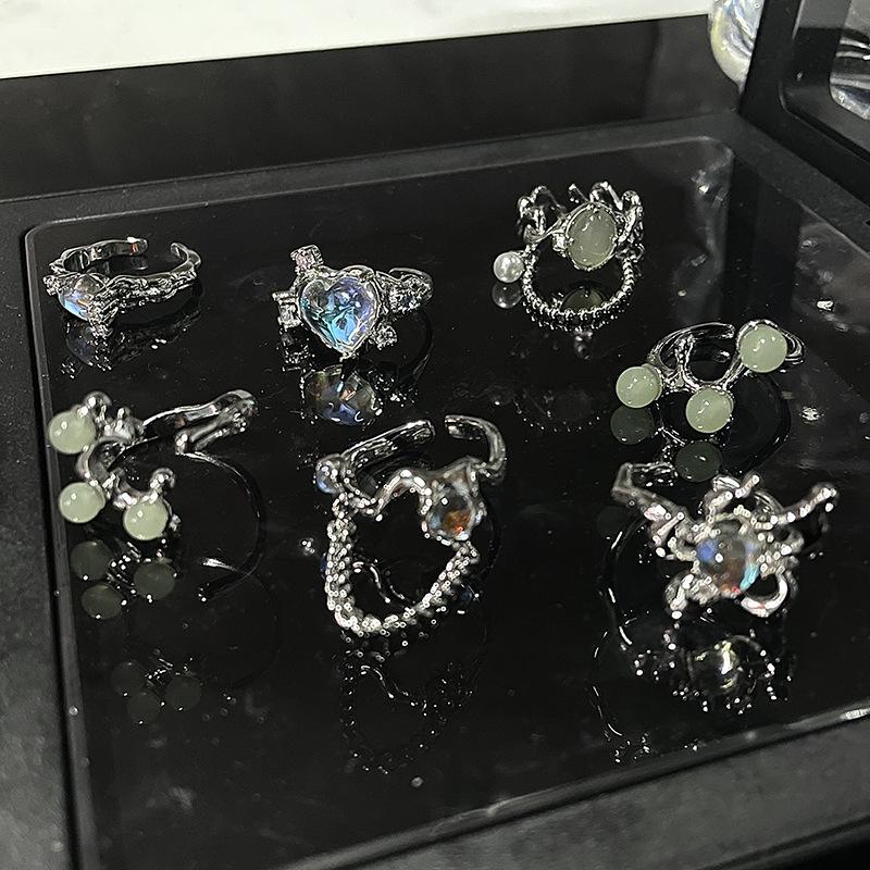 Niche Design Cold Wind Sweet Wind Jade High-End Combination Stacked Open Ring Female French Ring