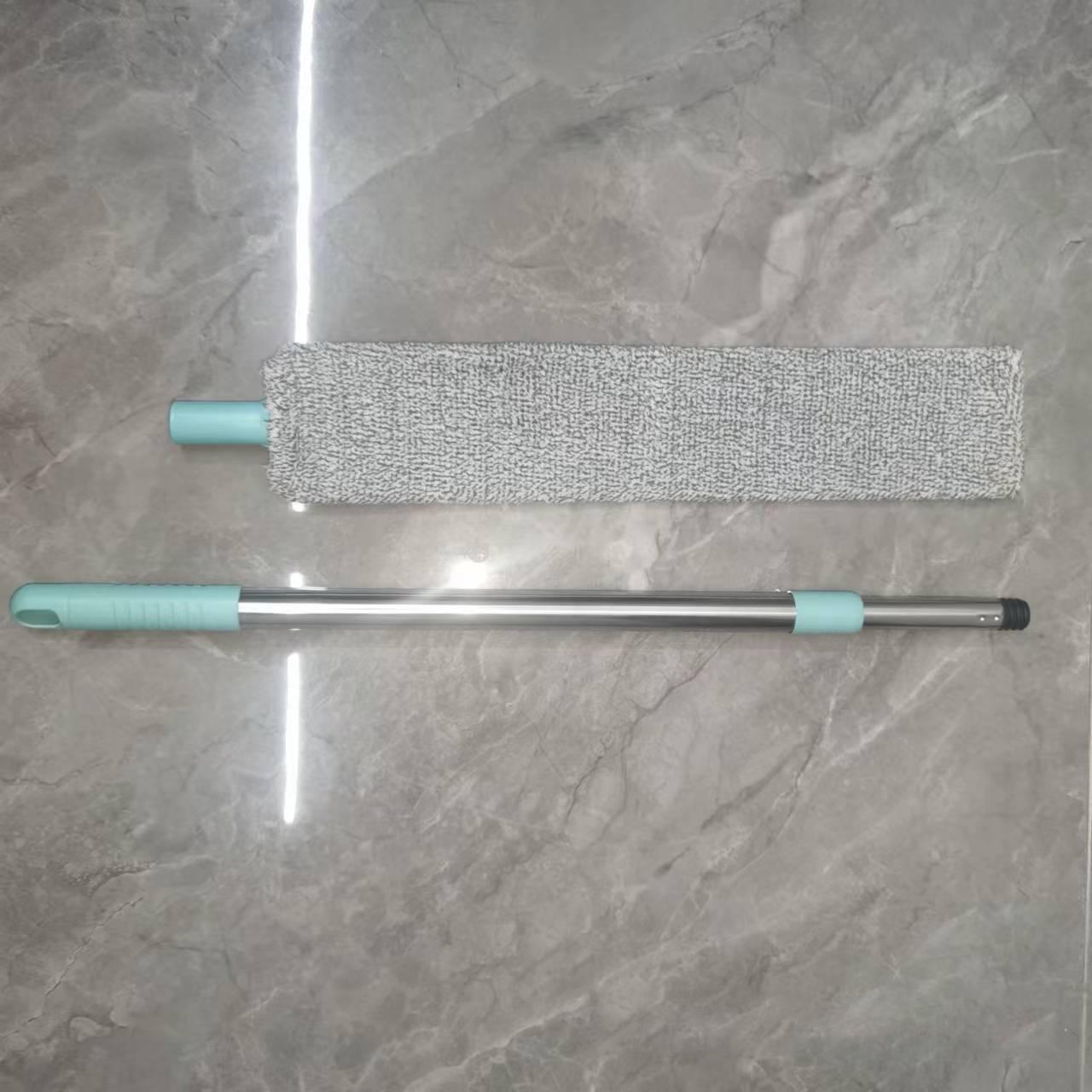Retractable Dust Removal Duster for Cleaning Under Beds and in Cabinet Seams