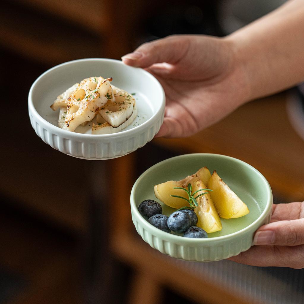 Small Plate Ceramic Taste Plate Dipping Plate Vegetable Plate Household Dessert Plate Fruit Plate Tableware Spitting Bone Plate Barbecue Sauce Plate