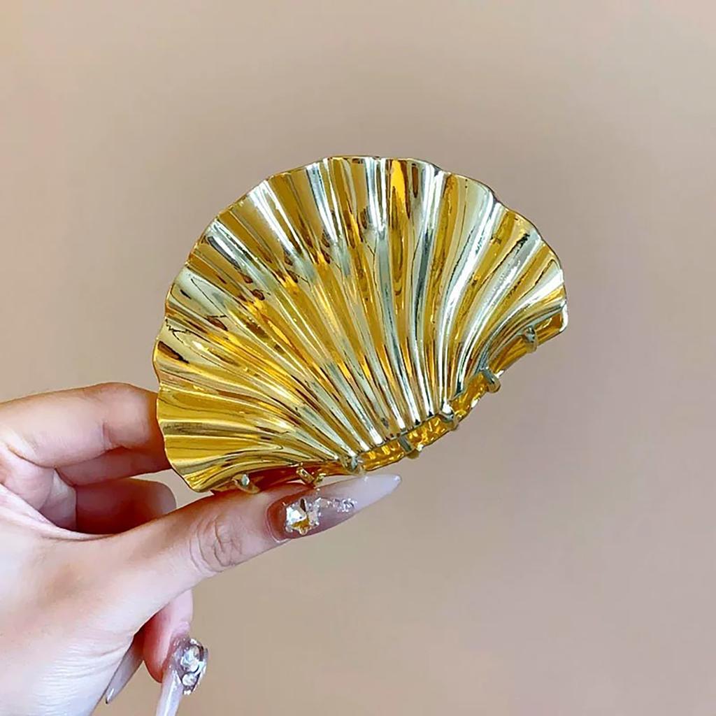 Elegant Gold Metal Shell Hair Claw Clip For Long Hair Women Practical And Stylish Hair Accesories Party Hairpin Headwear