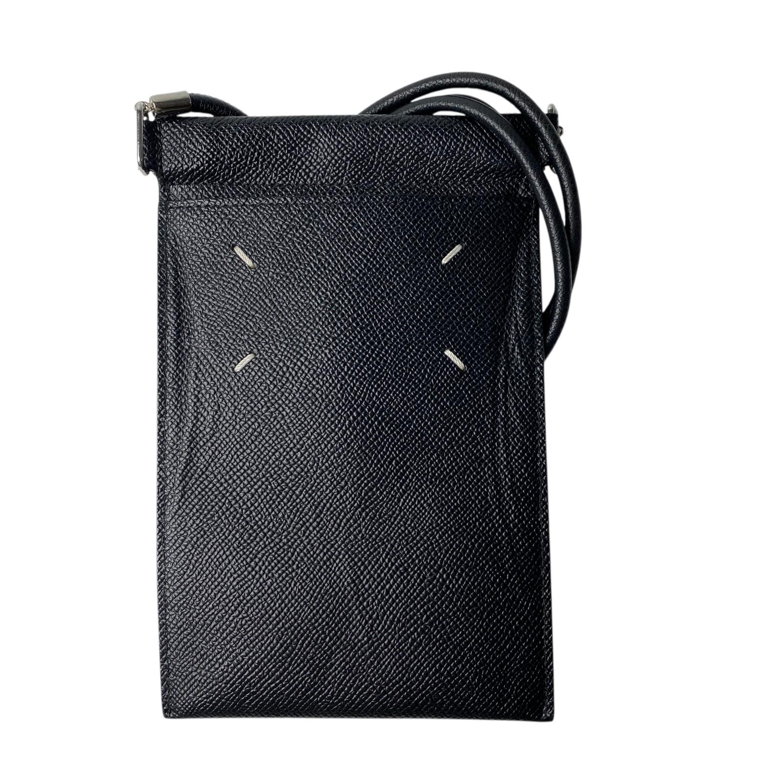 

Подержанная сумка через плечо Maison Margiela черная кожа Женская