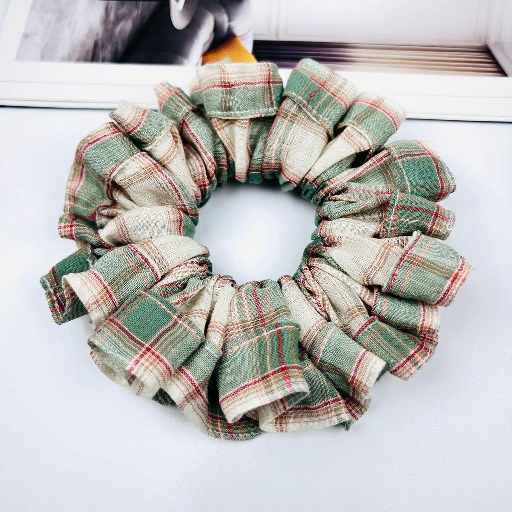 Retro Gradient Plaid Striped Scrunchie - Vintage Hair Tie for Women