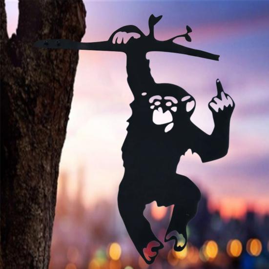 Middle Finger Monkey Decoration Metal Flip-off Monkey Ornament Garden Monkey Decoration for Tree Yard Fence Decor