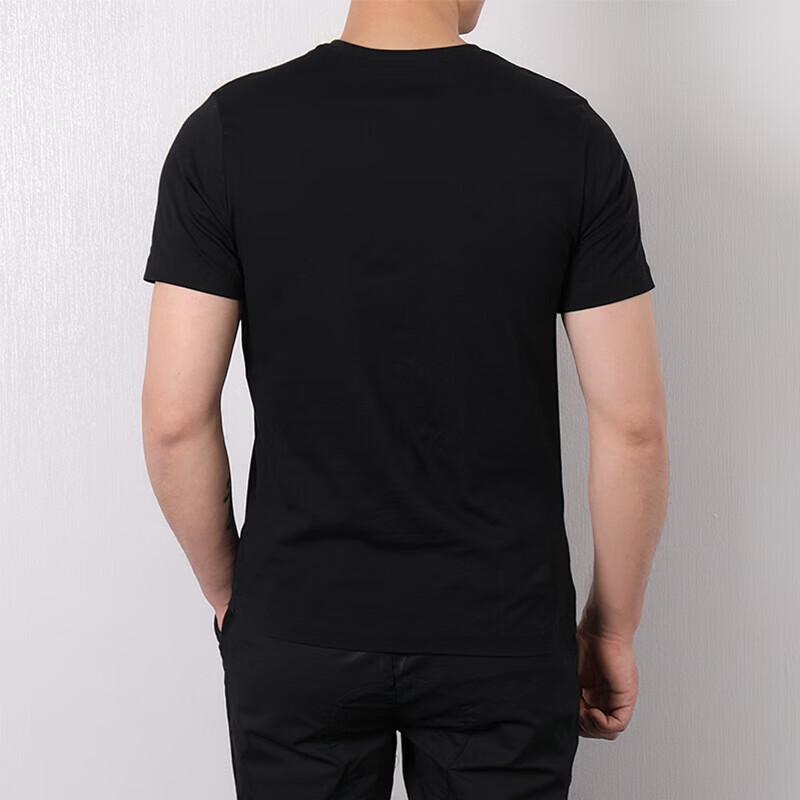 Nike Sportswear Men's Quick-Dry T-Shirt
