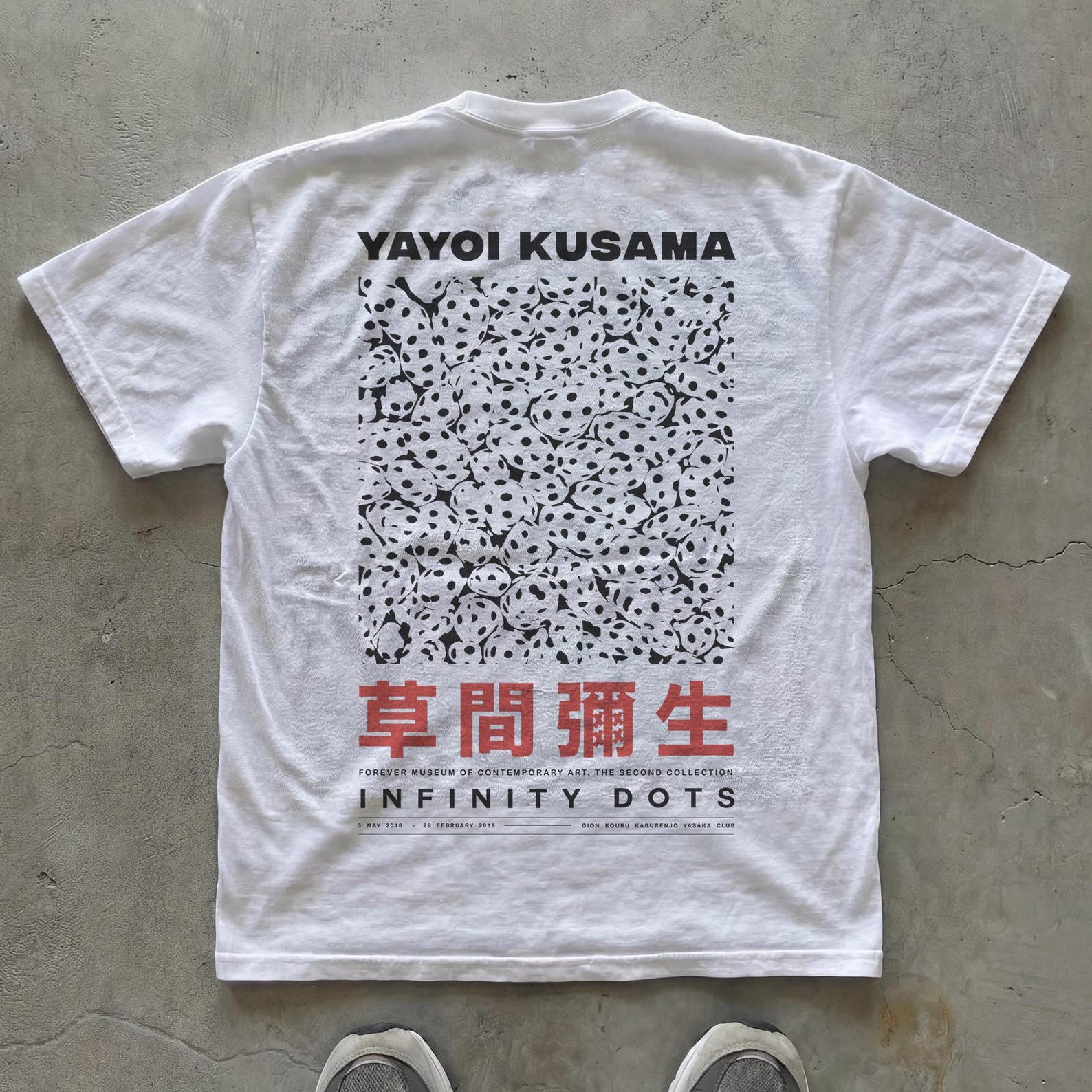 Infinity Dots Regular Fit T-Shirt | Japanese Art Graphic Tee | Yayoi Kusama Inspired Shirt XL