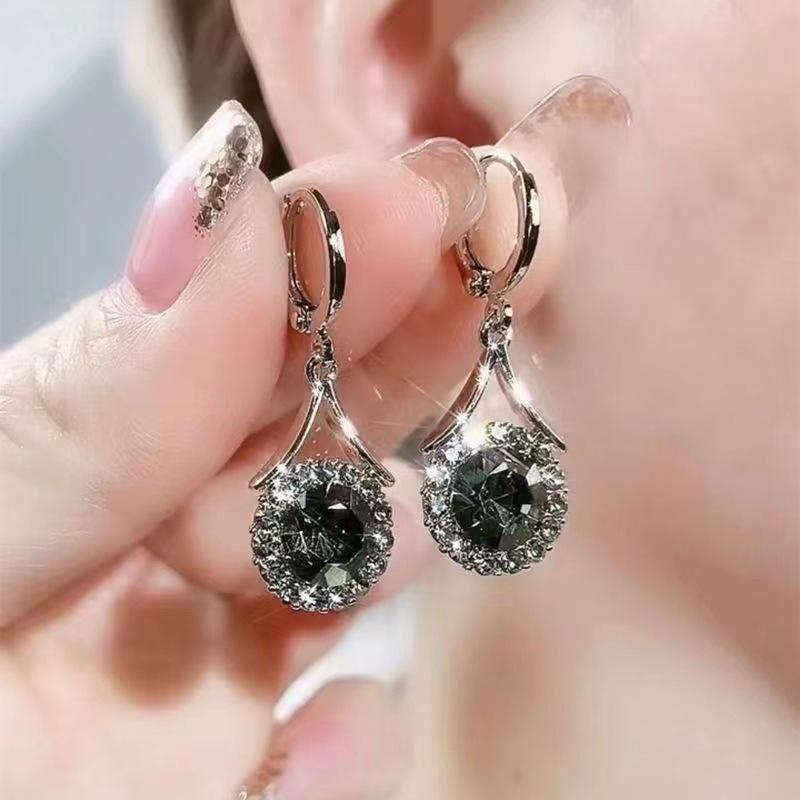 Ohrringe mit Friedensschnalle im antiken Stil, einfache und vielseitige leichte Luxus-Ohrringe im Palaststil, Hanfu-Cheongsam-Zubehör