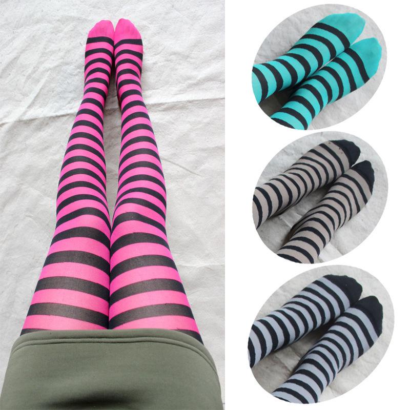 

Женские полосатые гольфы выше колена - Корейский Харадзюку Колледж Осенне-зимние стили Light Coffee-Black Stripes